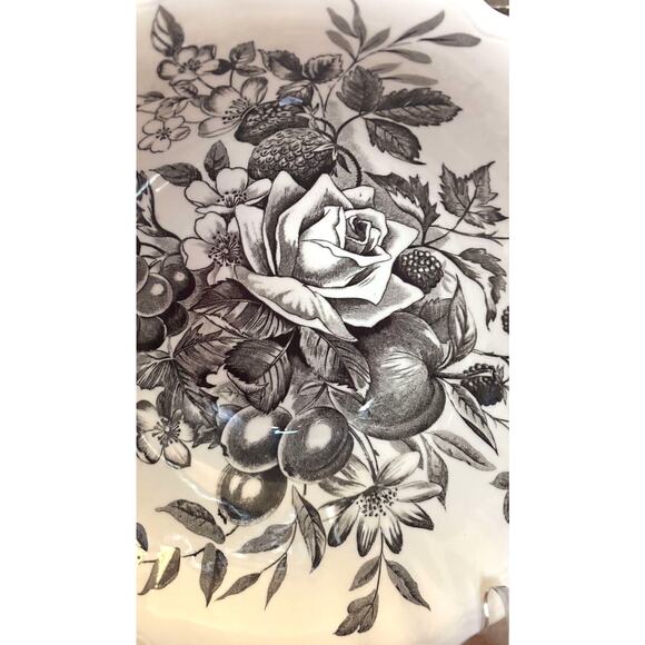 Vintage English Staffordshire Gainsborough Hand Engraved B&W Rose Fruit Bowl - Picture 3 of 4